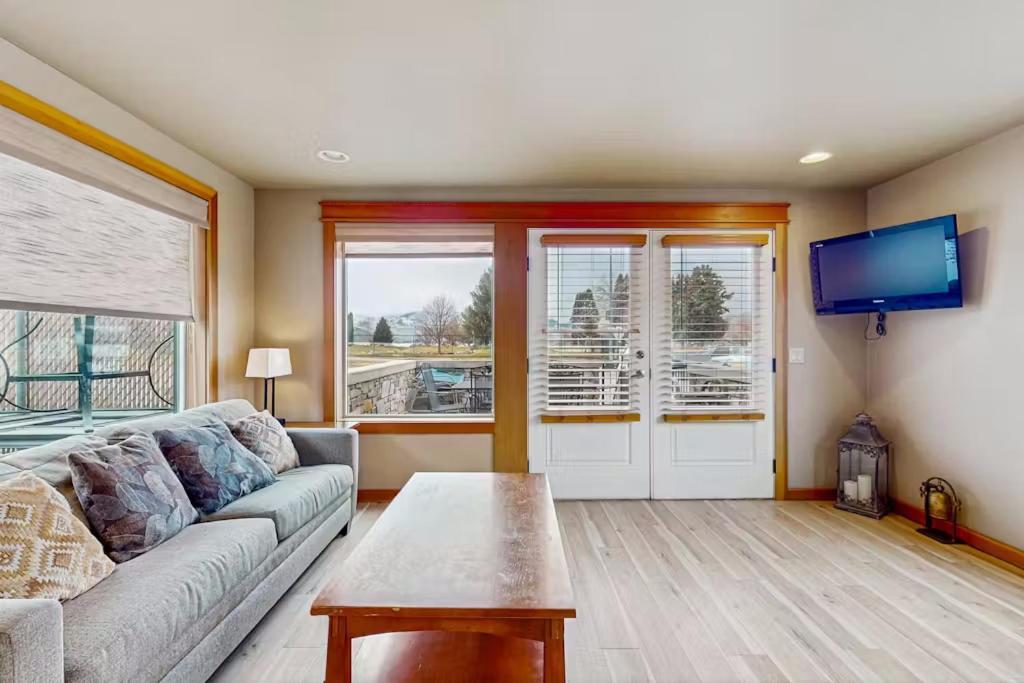 Driftin' Cabanas Chelan Exterior foto